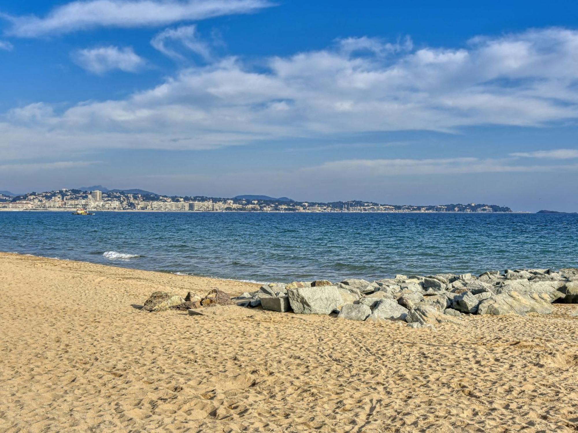 Port Quietude-1 By Interhome *